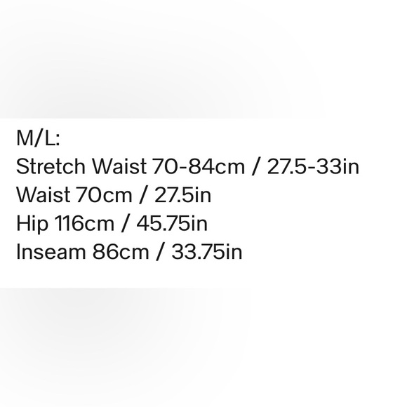 The Frankie Shop HAYLE CONTRAST DENIM PANTS - LIGHT WASH/BLUE
M/L - Picture 5 of 7